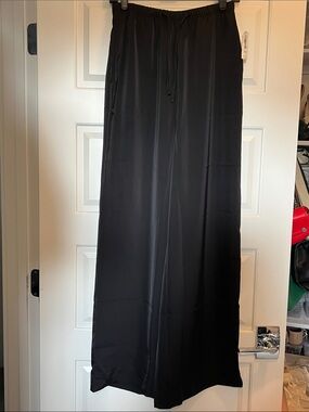 Old Navy Black Drawstring Wide-Leg “silk” pants